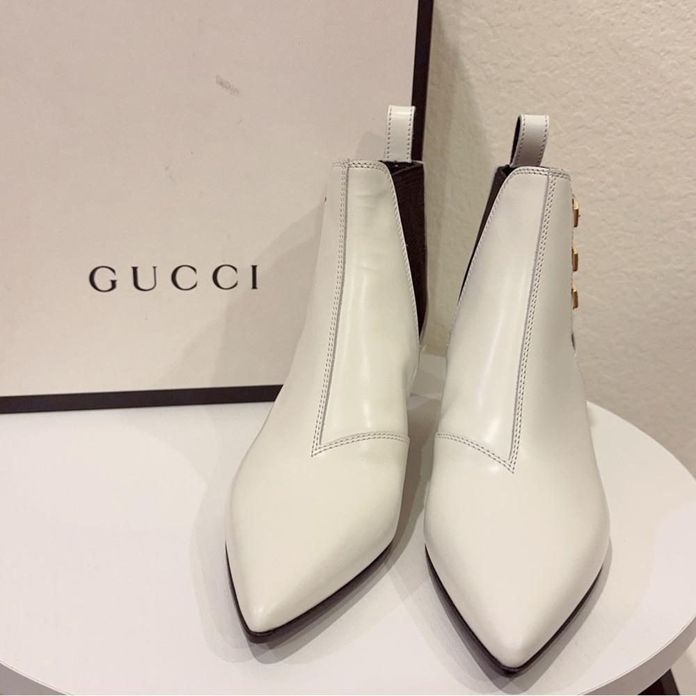 Gucci Cordovan Lux Elastico Wall Leather Ankle Kitten Heel Bootie Dusty White 37